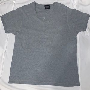 Polo by Ralph Lauren Men’s Grey T-shirt!